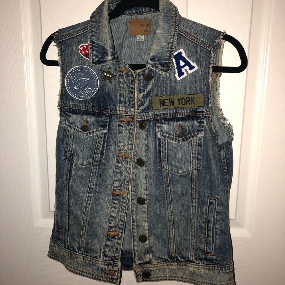 American Eagle Vest